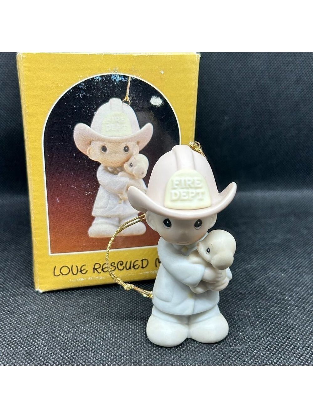 PRECIOUS Moments "Love rescued me" ornament